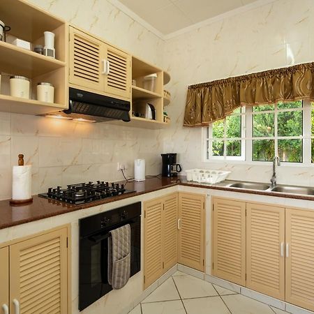 אנסה רויאל Ixora Villa מראה חיצוני תמונה