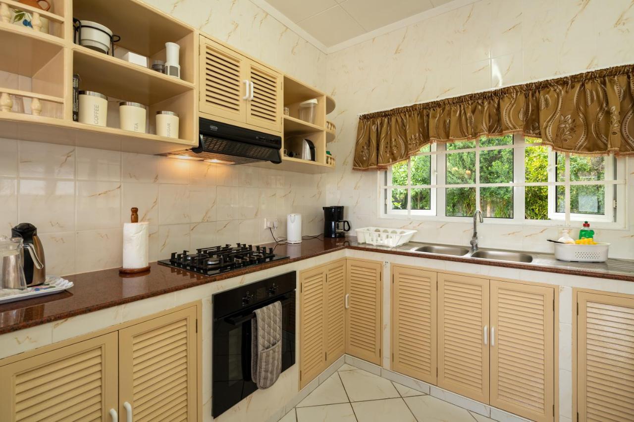 אנסה רויאל Ixora Villa מראה חיצוני תמונה